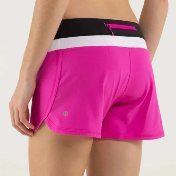 Lululemon Groovy Run Short *4-way Stretch - Picture 1 of 5